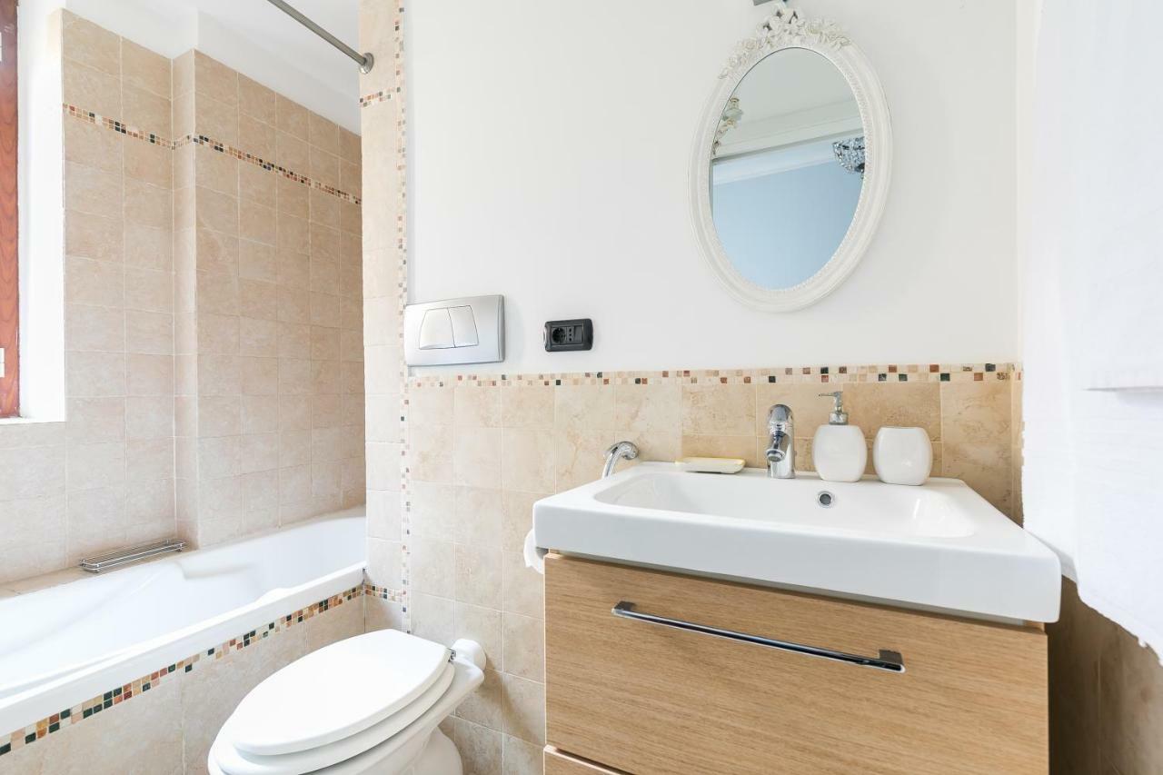 Vacanza Romana Guesthouse Zewnętrze zdjęcie
